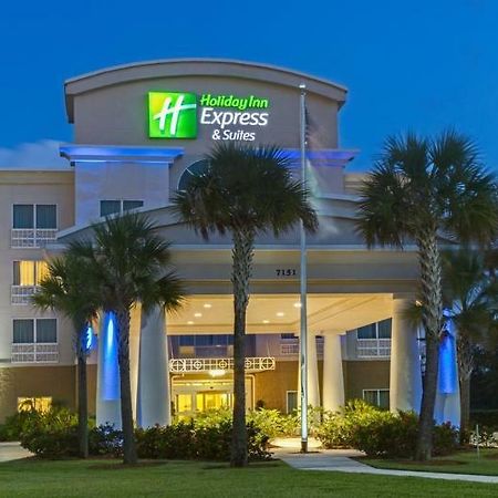 Holiday Inn Express Hotel & Suites Fort Pierce West Exterior photo